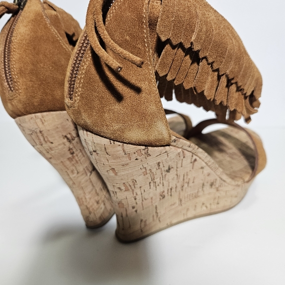 Philosophy Alberta di Ferretti Gold Suede Fringe Ankle Strap Wedge Sandals - Picture 8 of 11